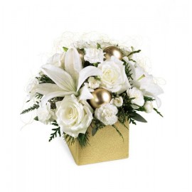 The Holiday Elegance Bouquet